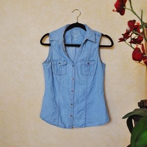 Sleaveless Denim Button Up Top
